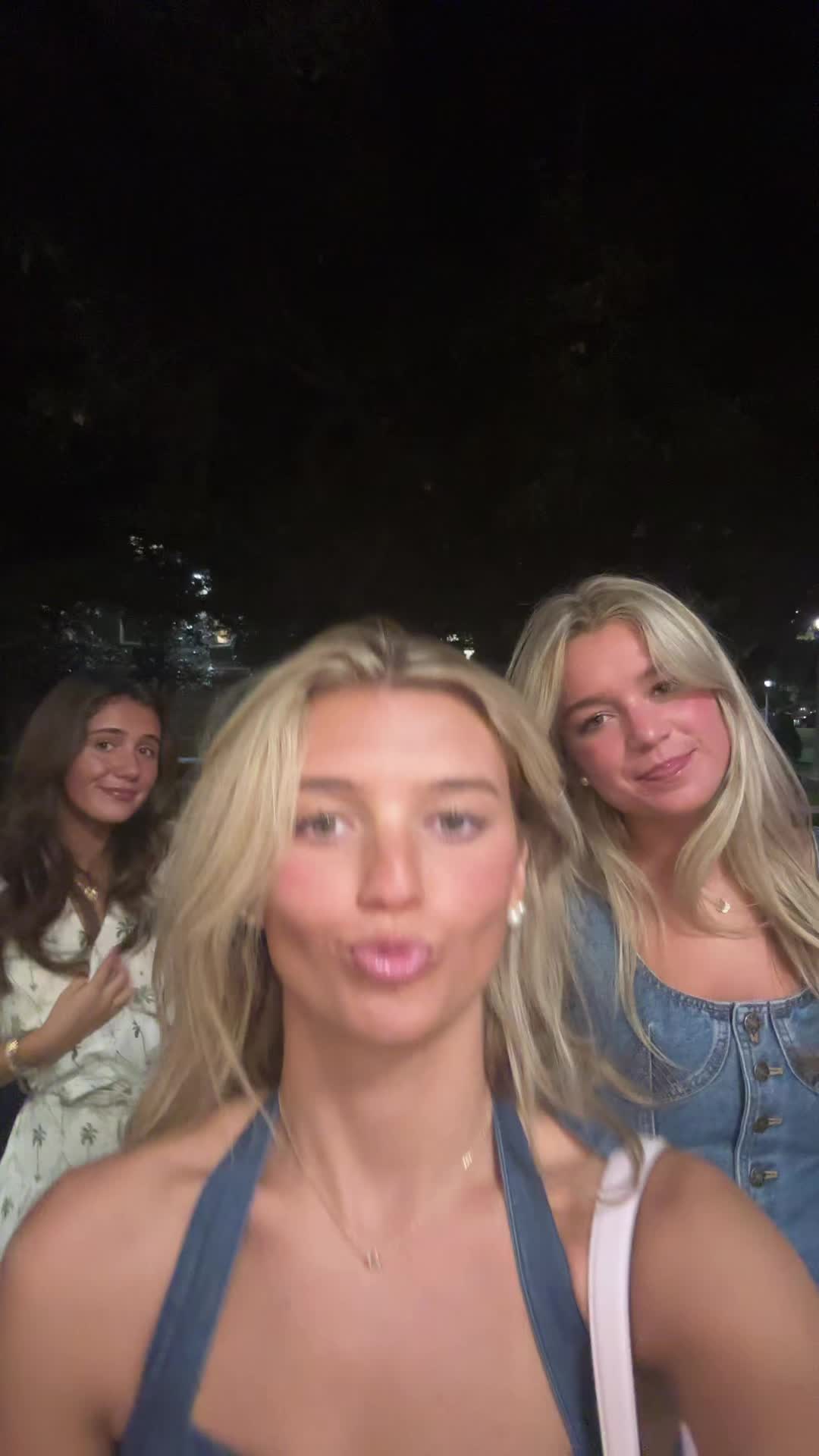 @m&auml;renb111