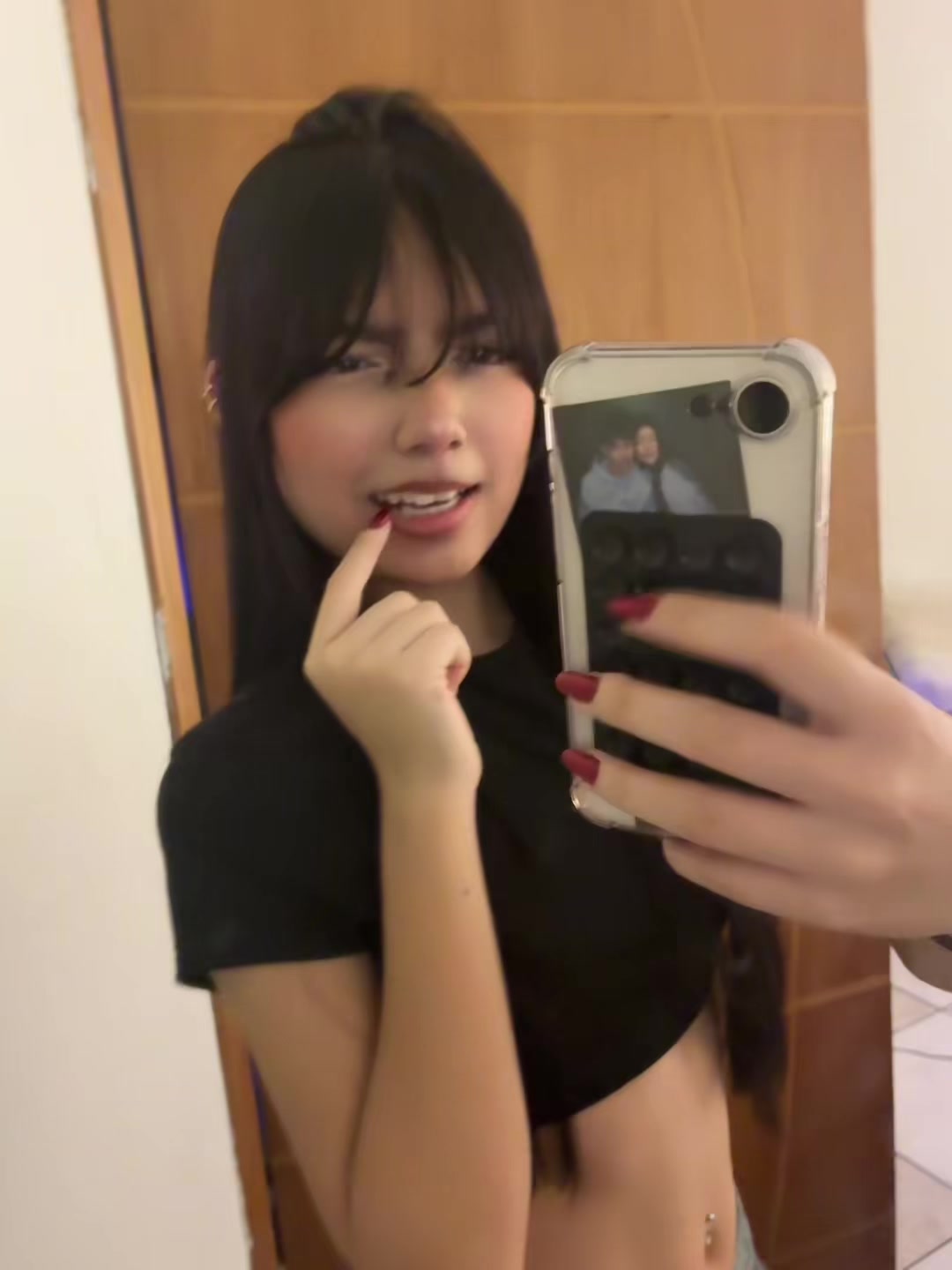 @pinky