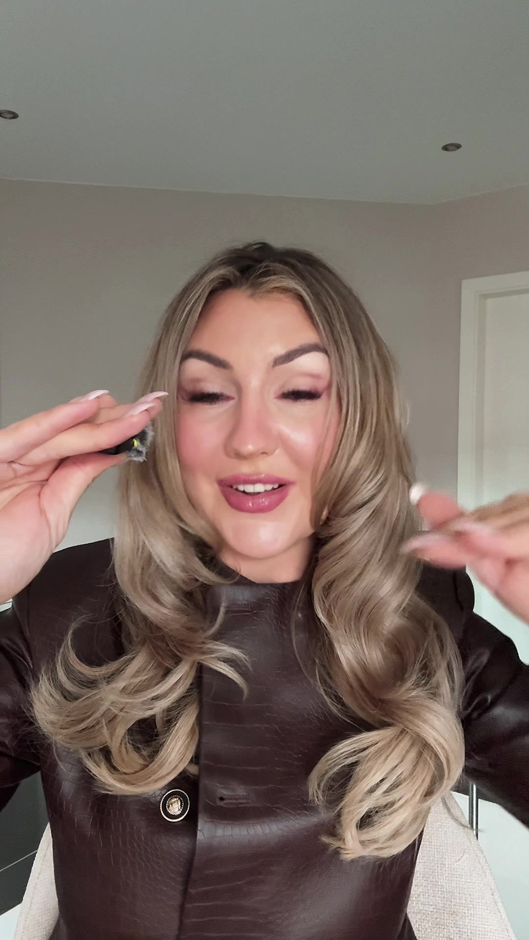 @kristinathrills