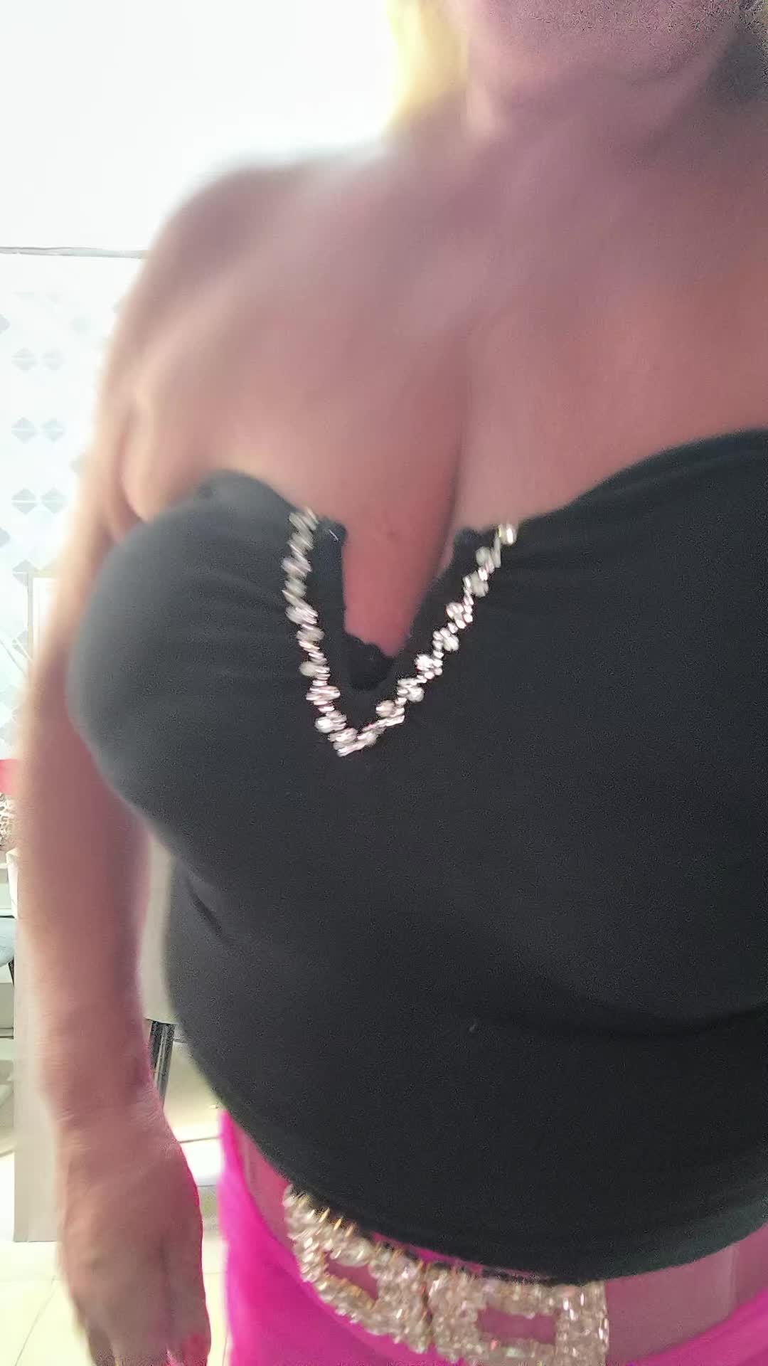 @Linda Testa305