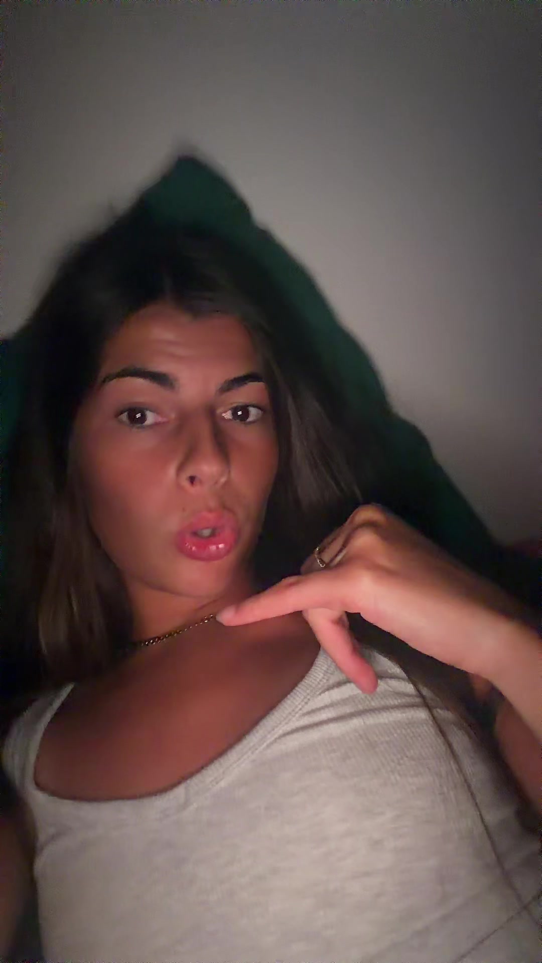 @Ness🍒