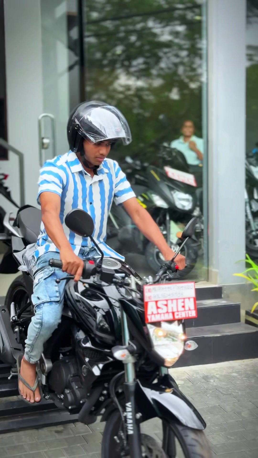 @Ashen Yamaha 🇱🇰