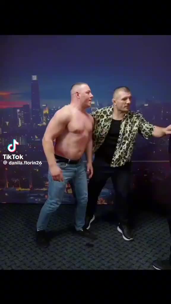 @Danu-SPARTANU👊💪💪🇲🇩🦍