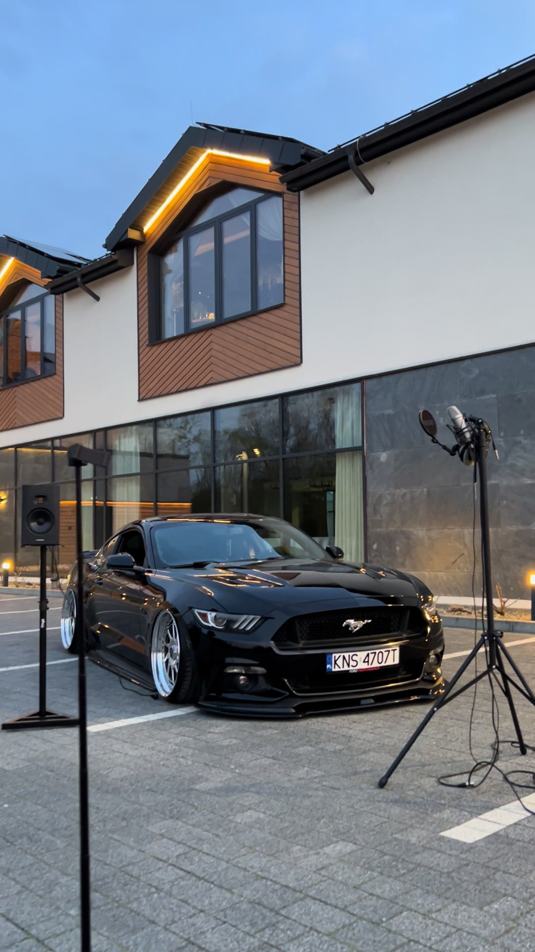 @eblo_v8gt