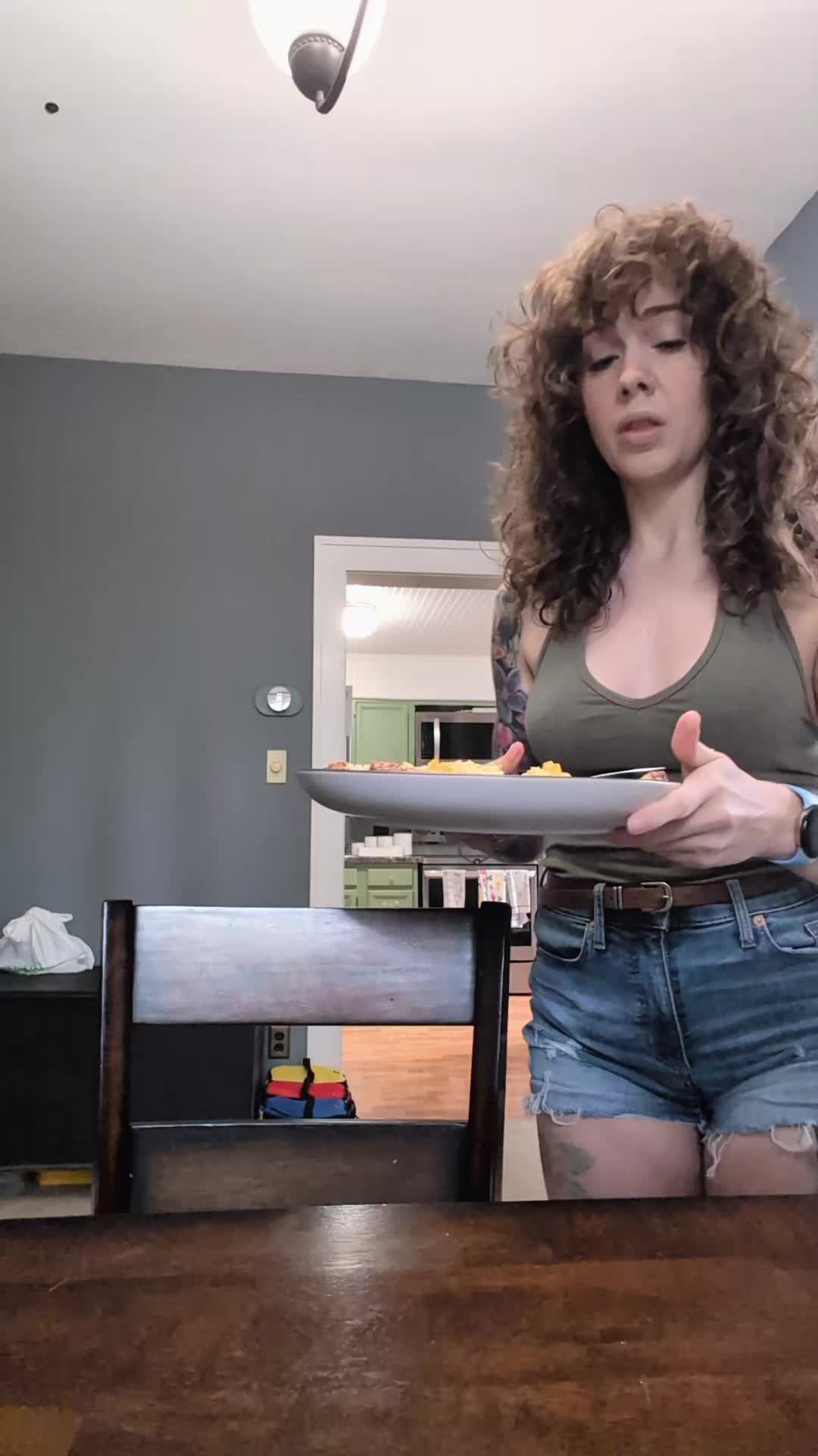 @Cat
