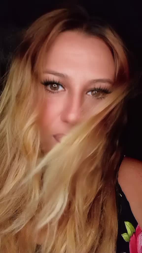 @Emanuela Ascione❤️♾️ﮩ٨ـﮩﮩ٨