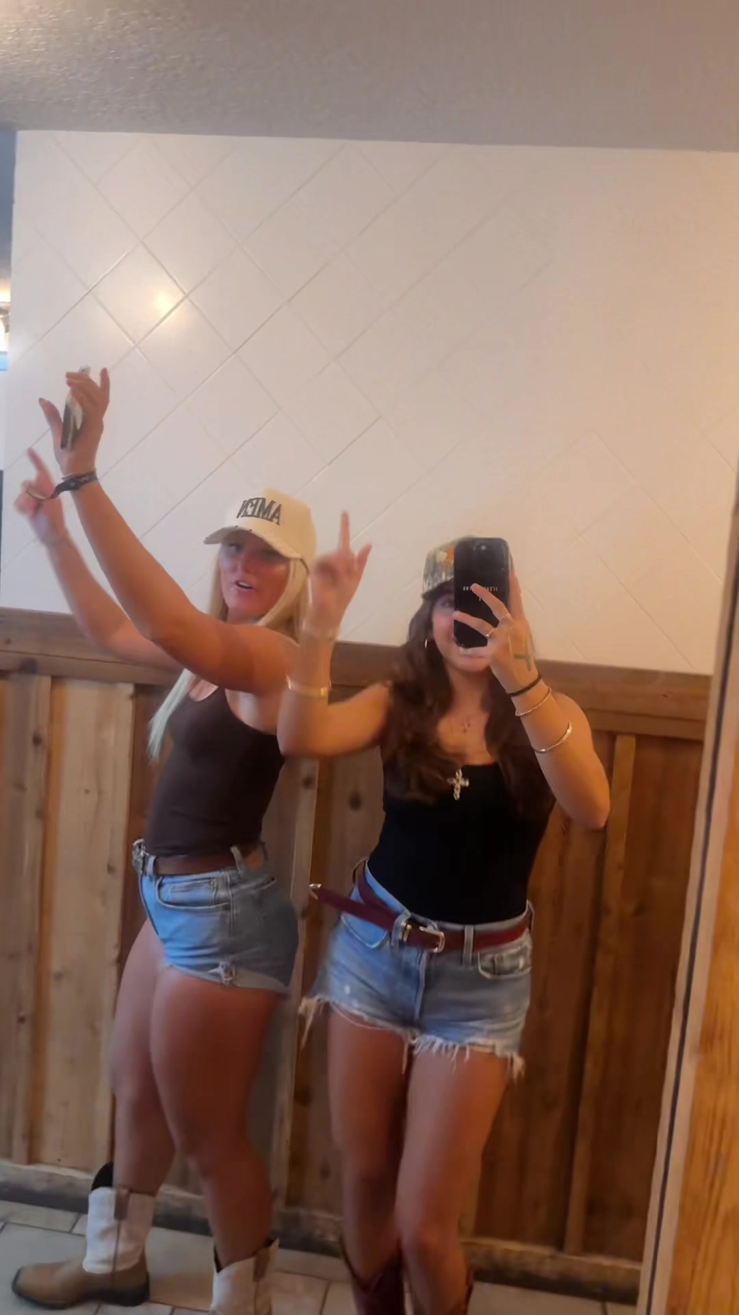 @h💜
