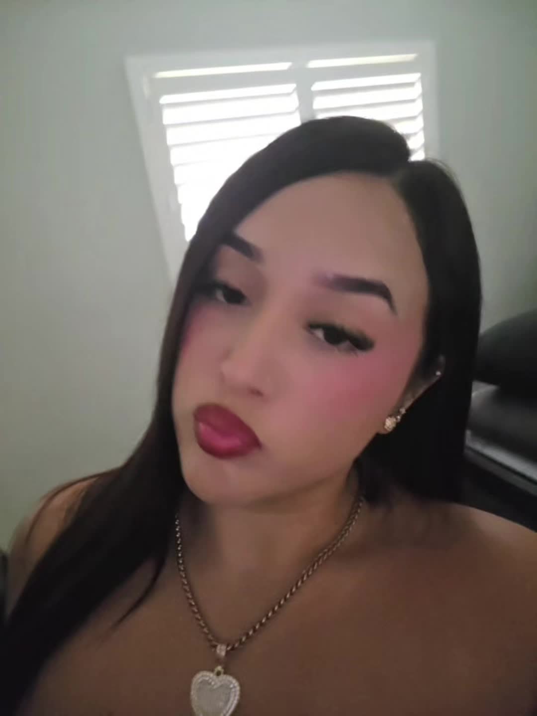 @Riri🕺🏽
