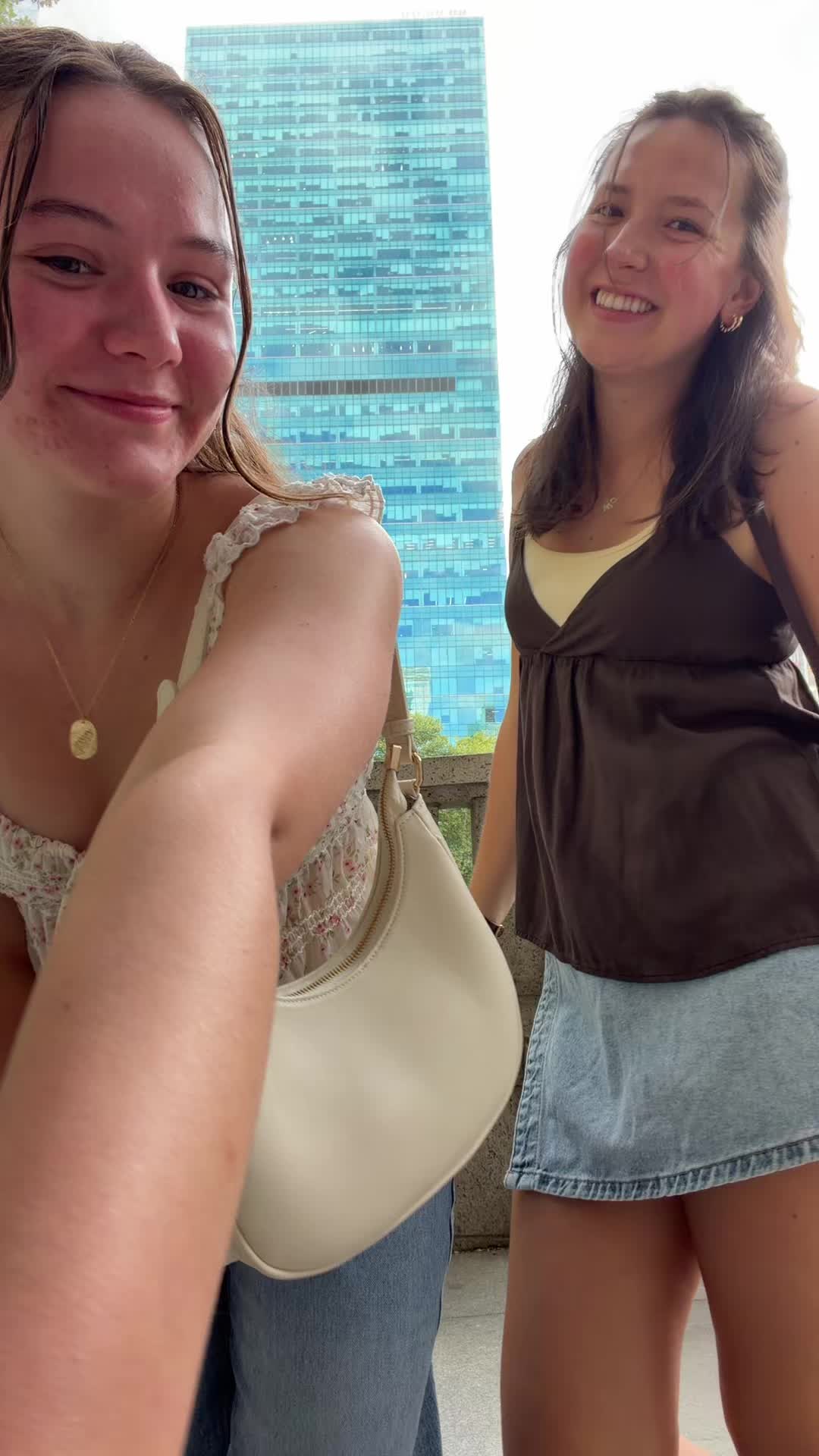 @Alice_Warner