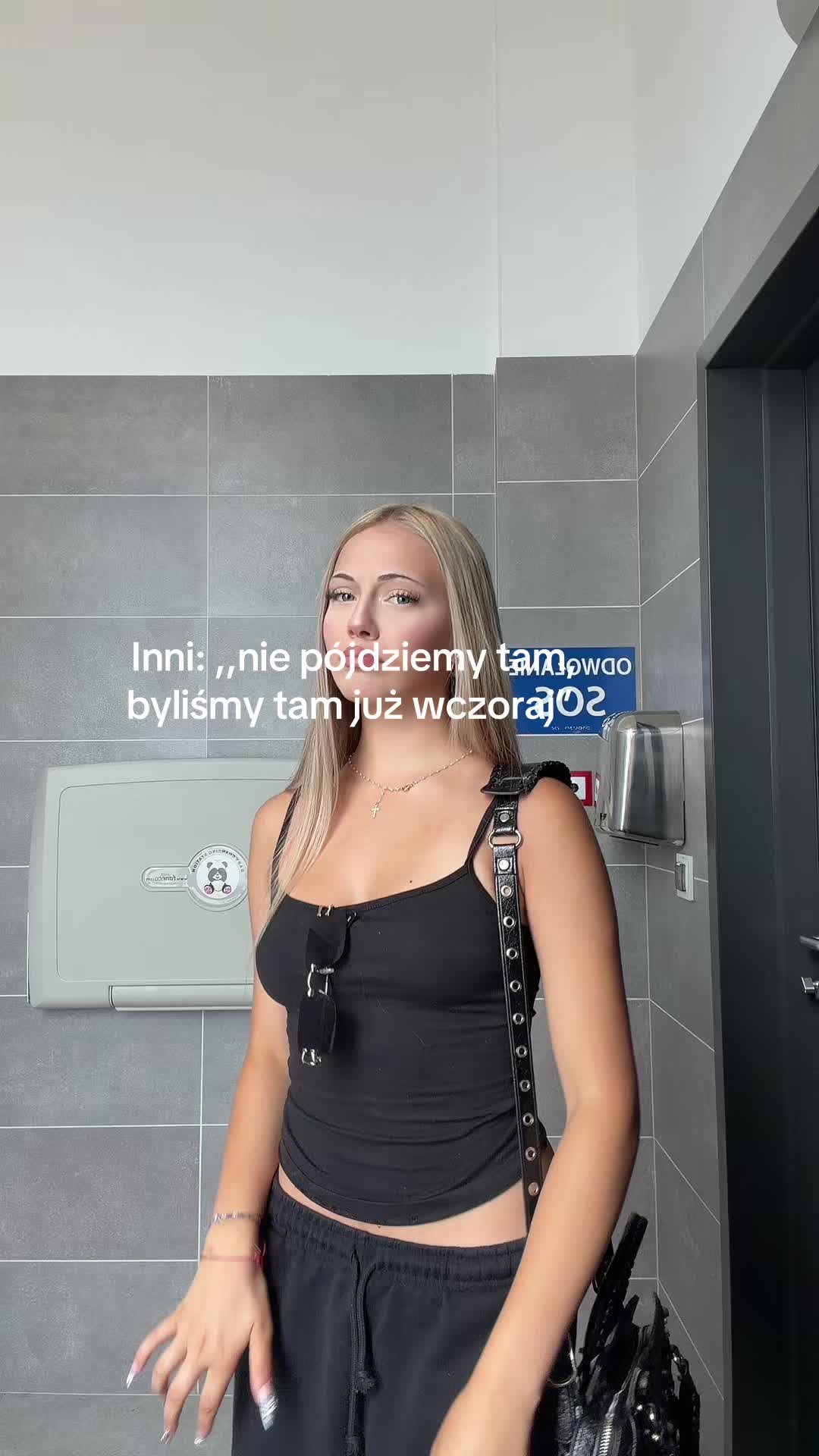 @aura
