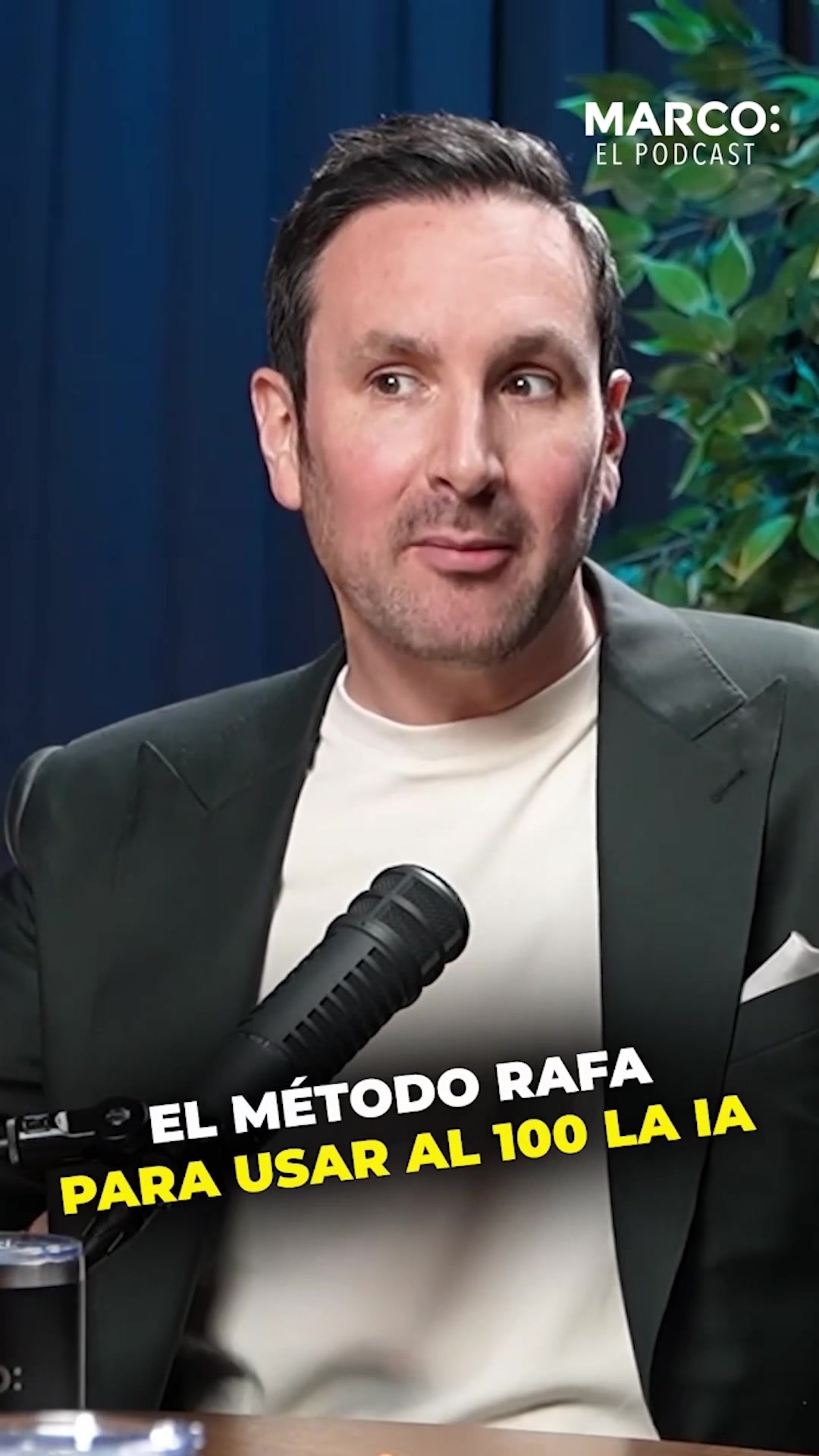 @Marco Antonio Regil