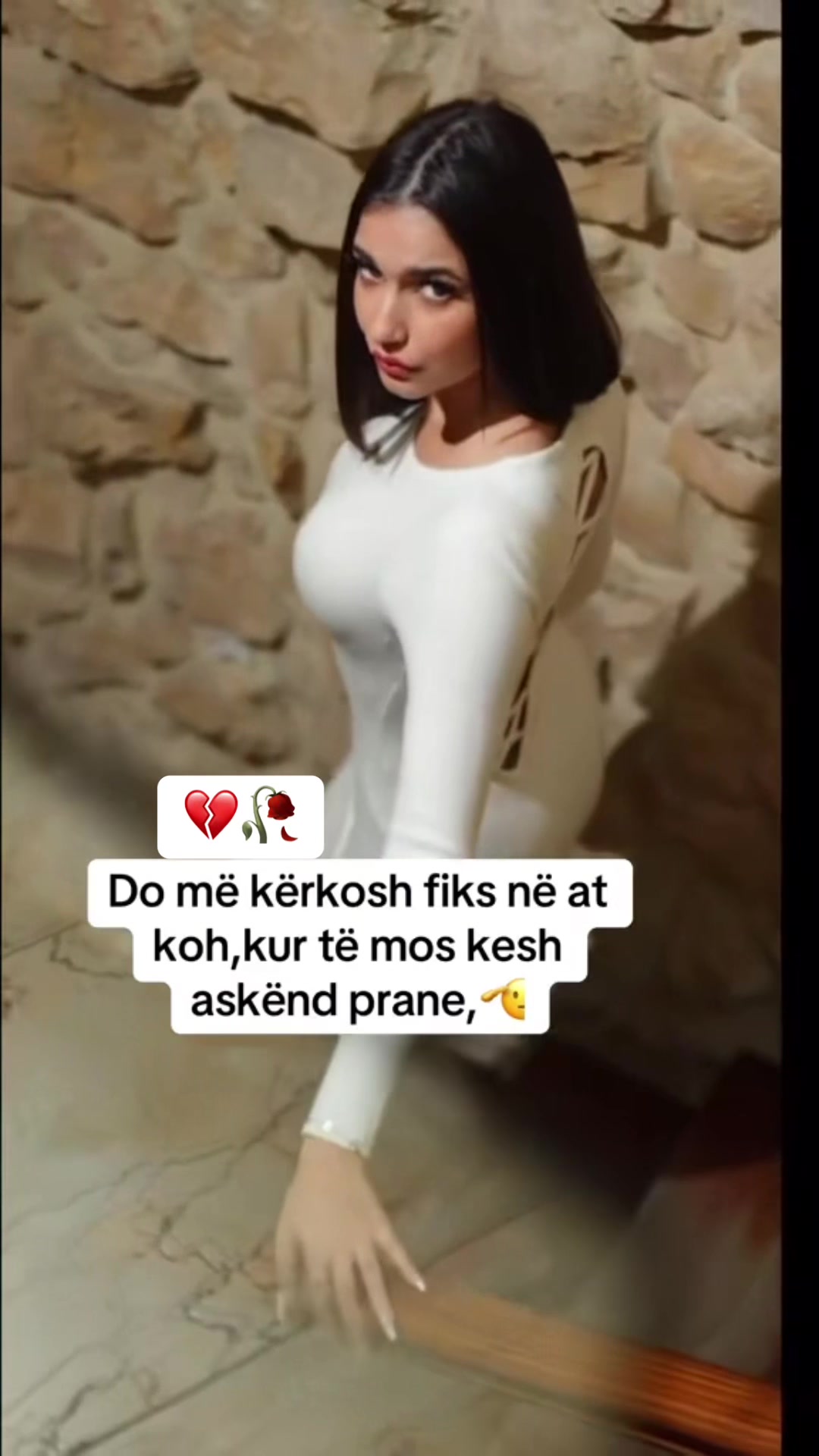 @Vdes per këto te dyja😻😻