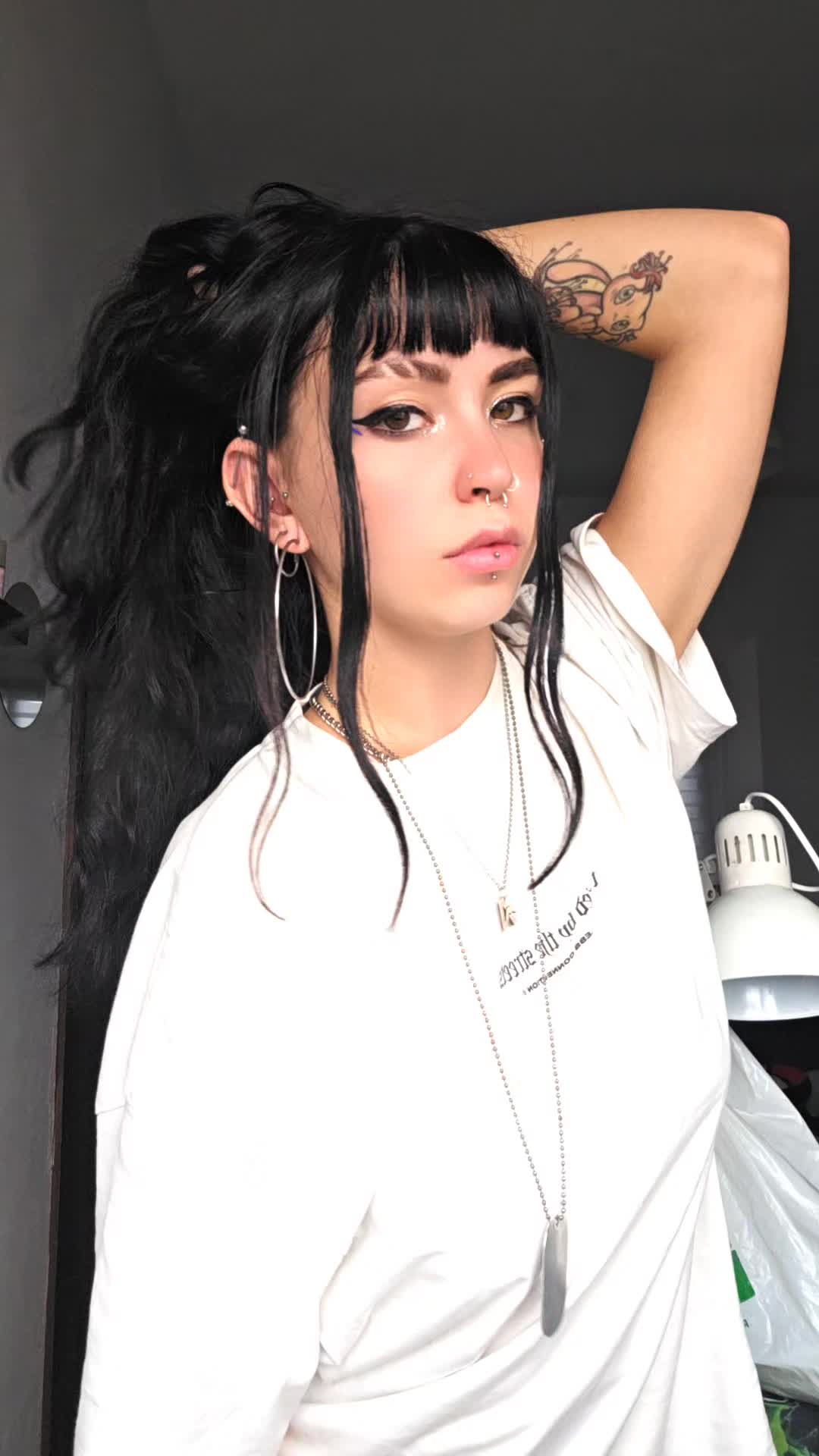 @Daniela⚡