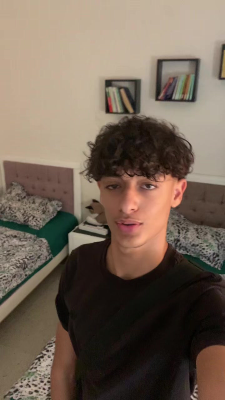 @🤠