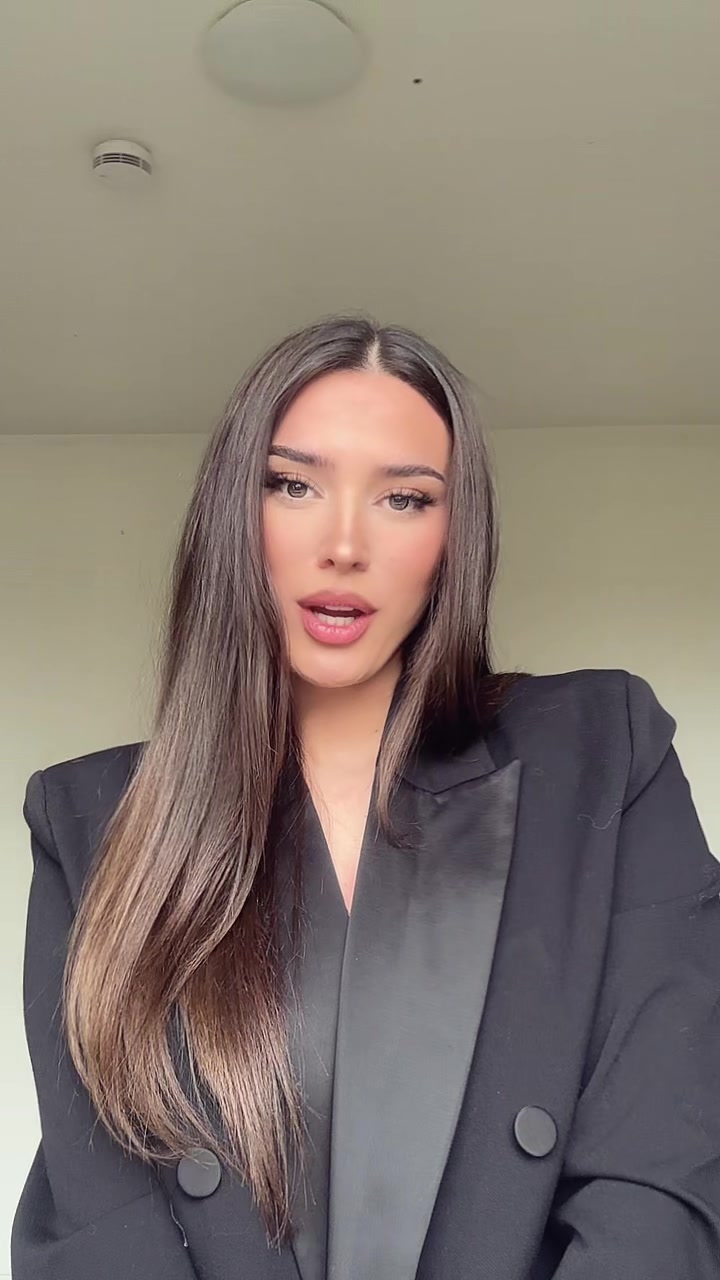 @Suzanaa