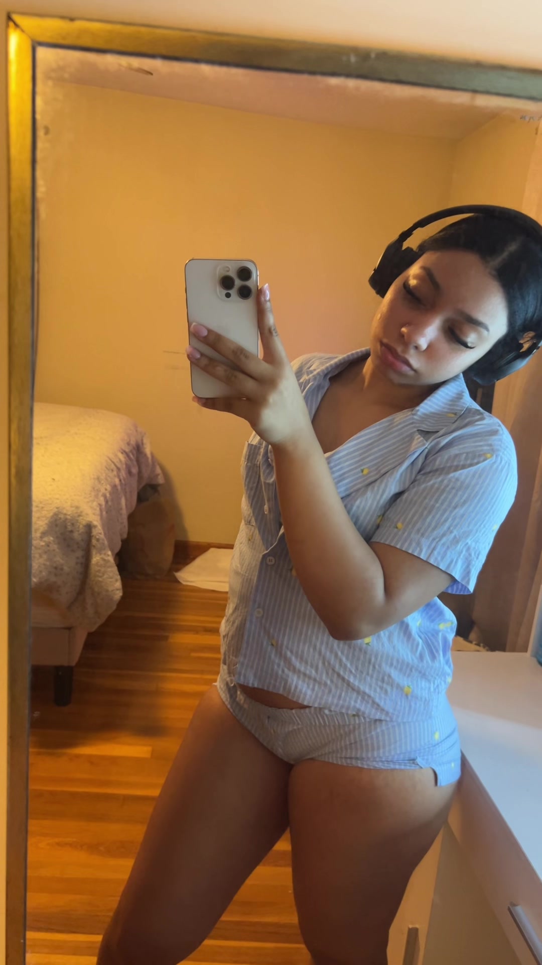 @isairis