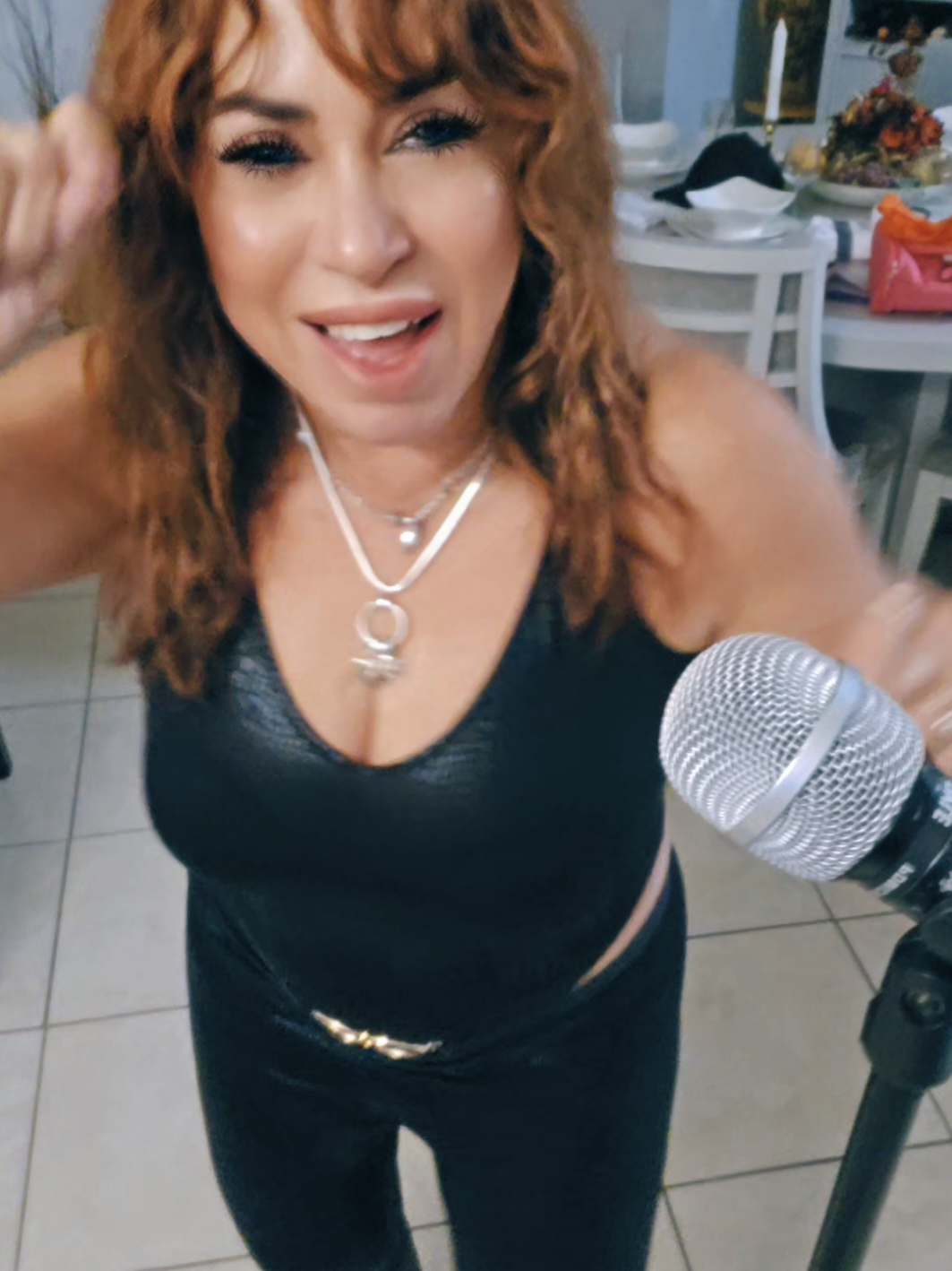 @Queen