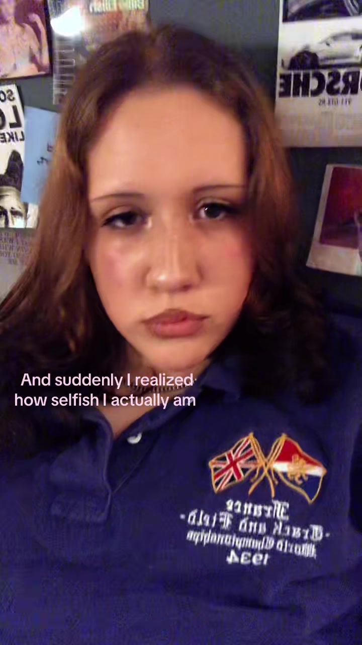 @Freyapapaya