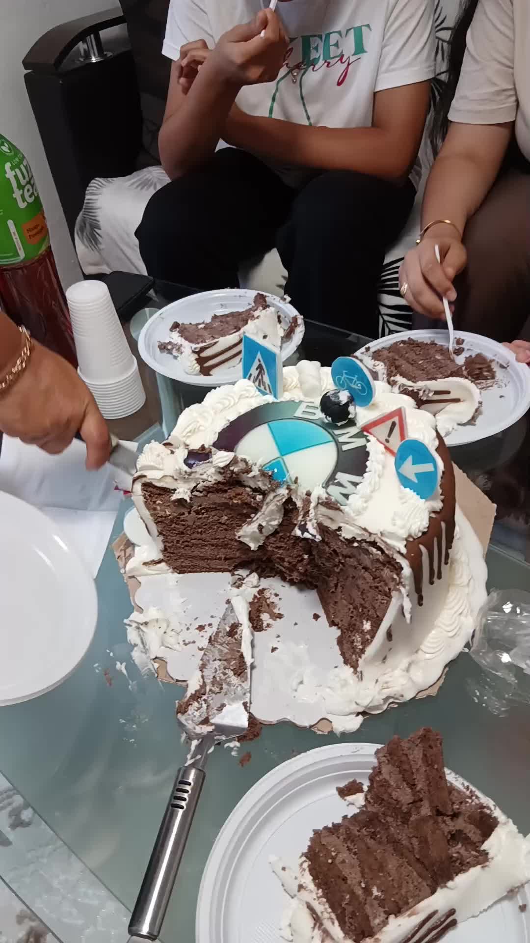 @Gülten