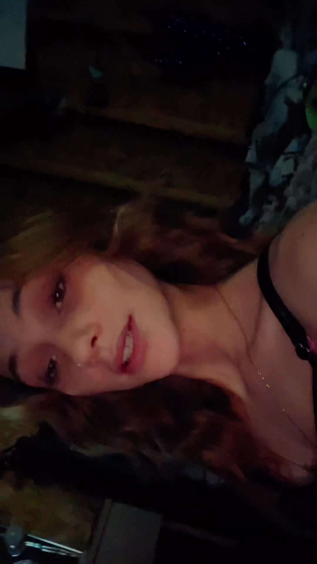 @Sierra_Henson