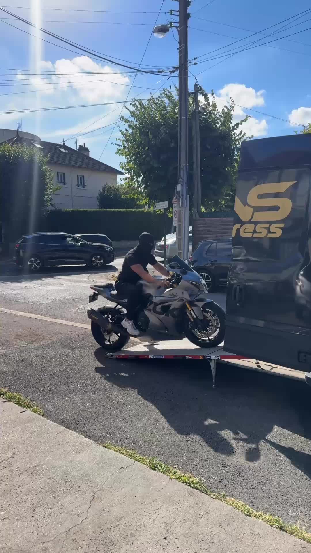 @Tounsi Biker