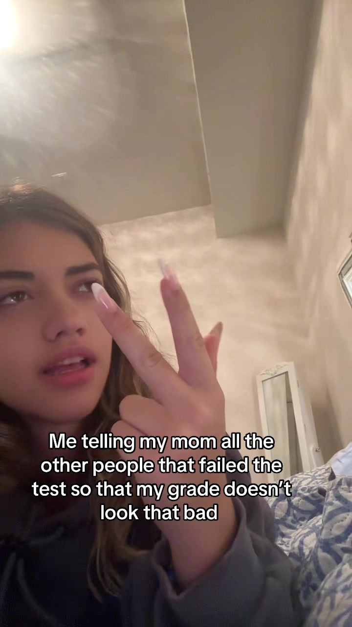 @kaylamfsmith_