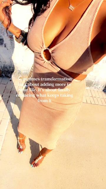 @EbonyWealthyWellness