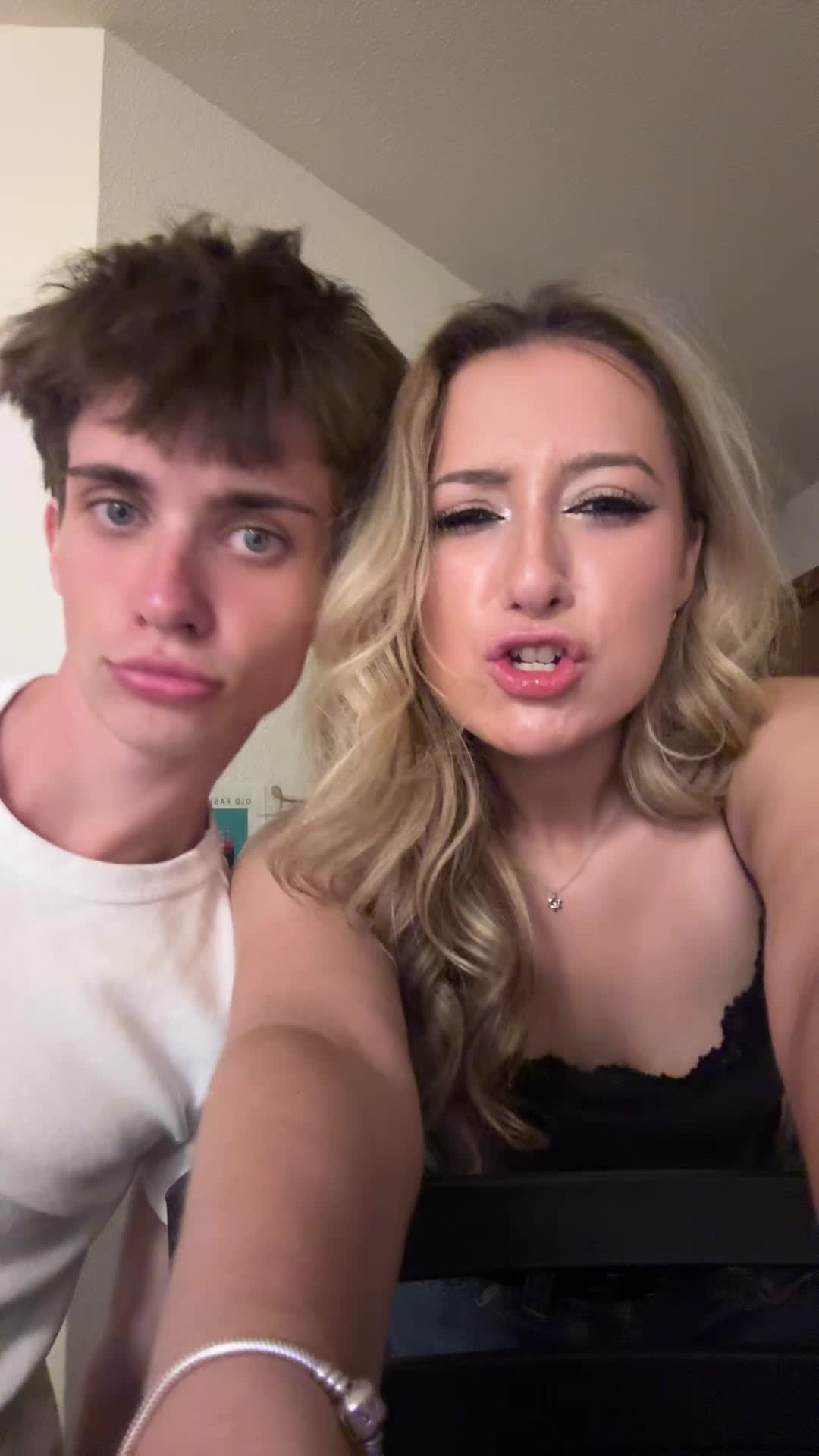 @elaina