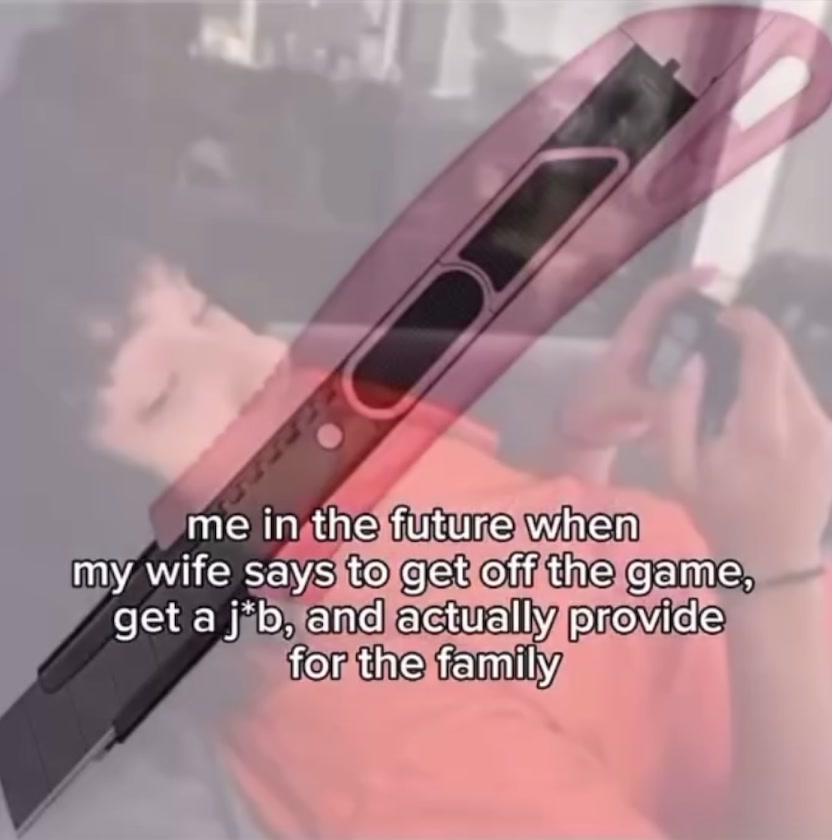 @𝔷𝔬𝔪𝔟𝔦🧟