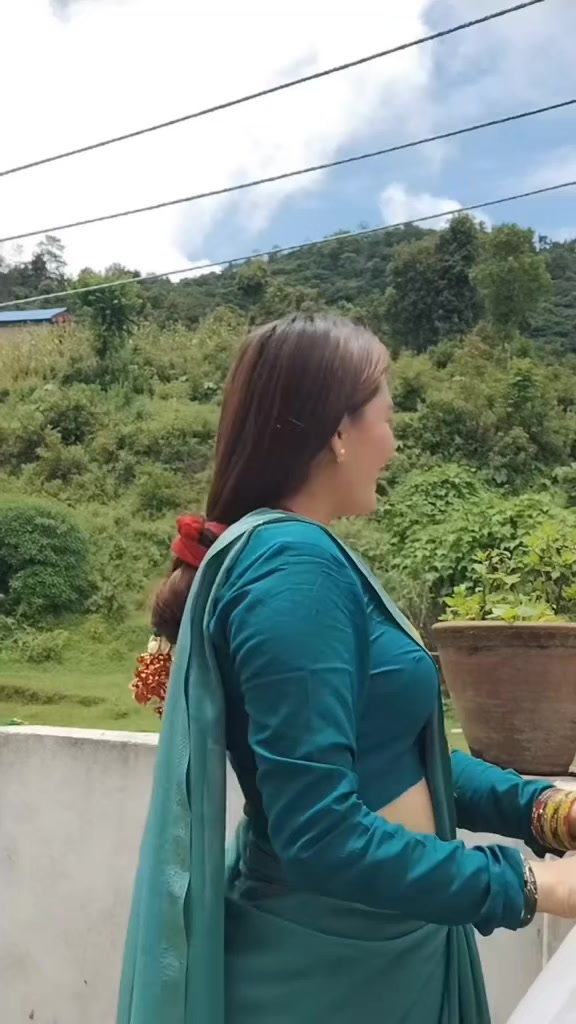@miss_paru🇳🇵