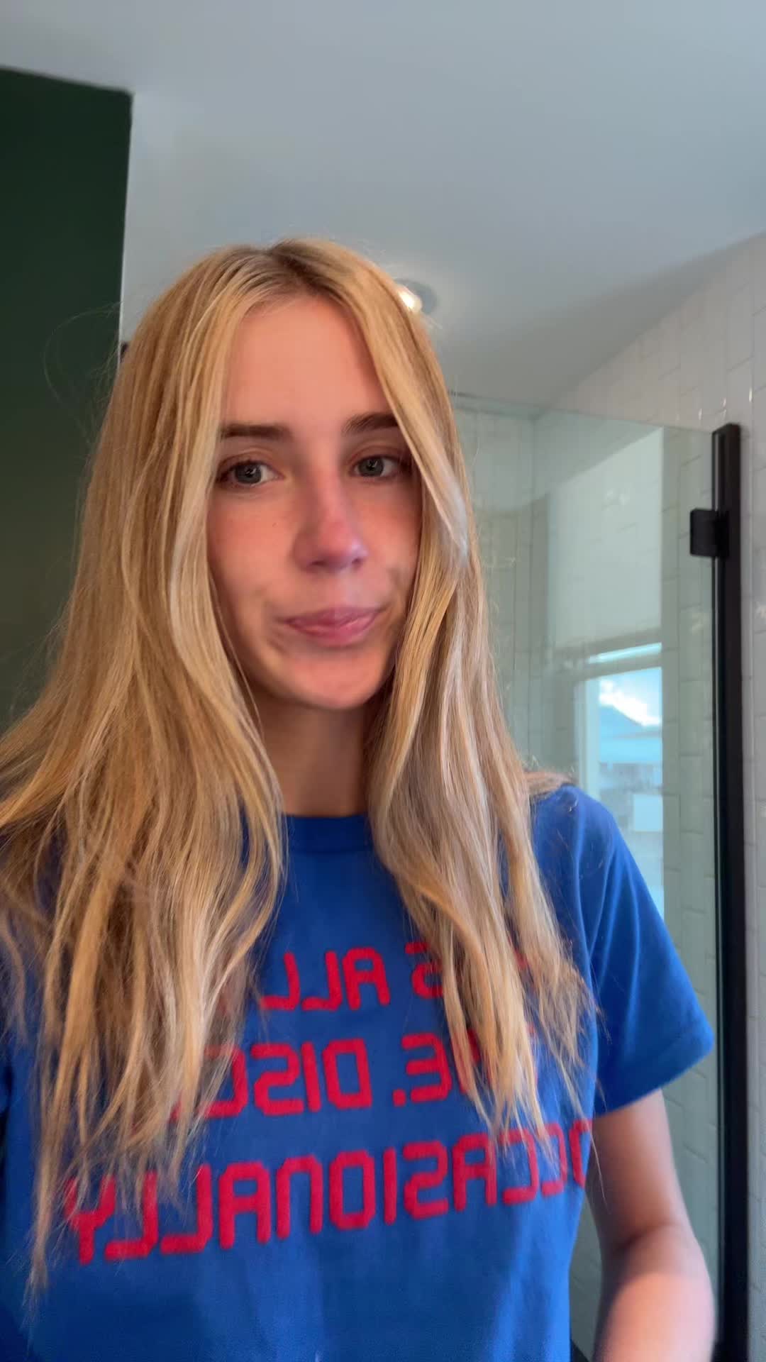 @hitsdifferenthailey