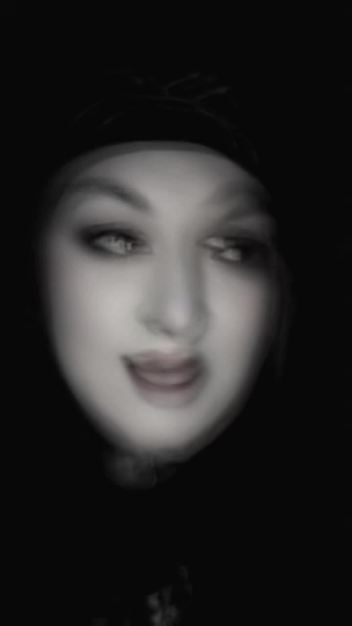 @🫙😈Qυҽҽɳ🦄Uɳιƈσɾɳ🦄Bƚƈԋ😈🫙