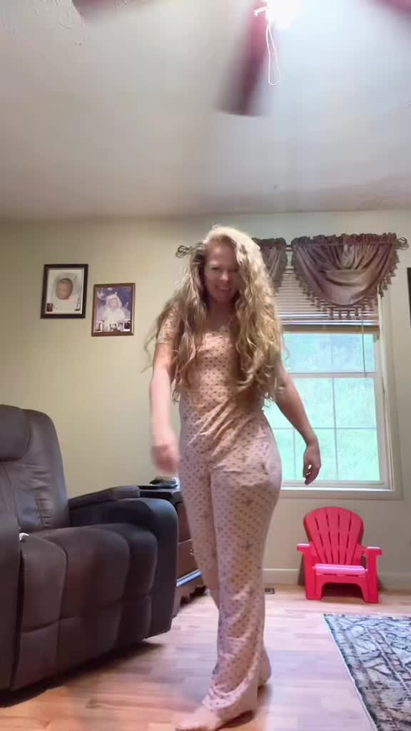 @Gg