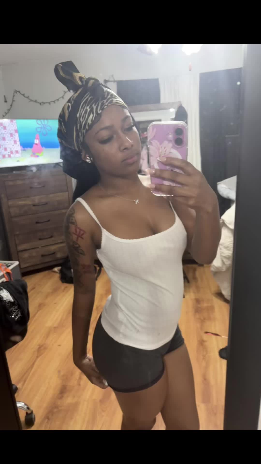 @niahj🍄