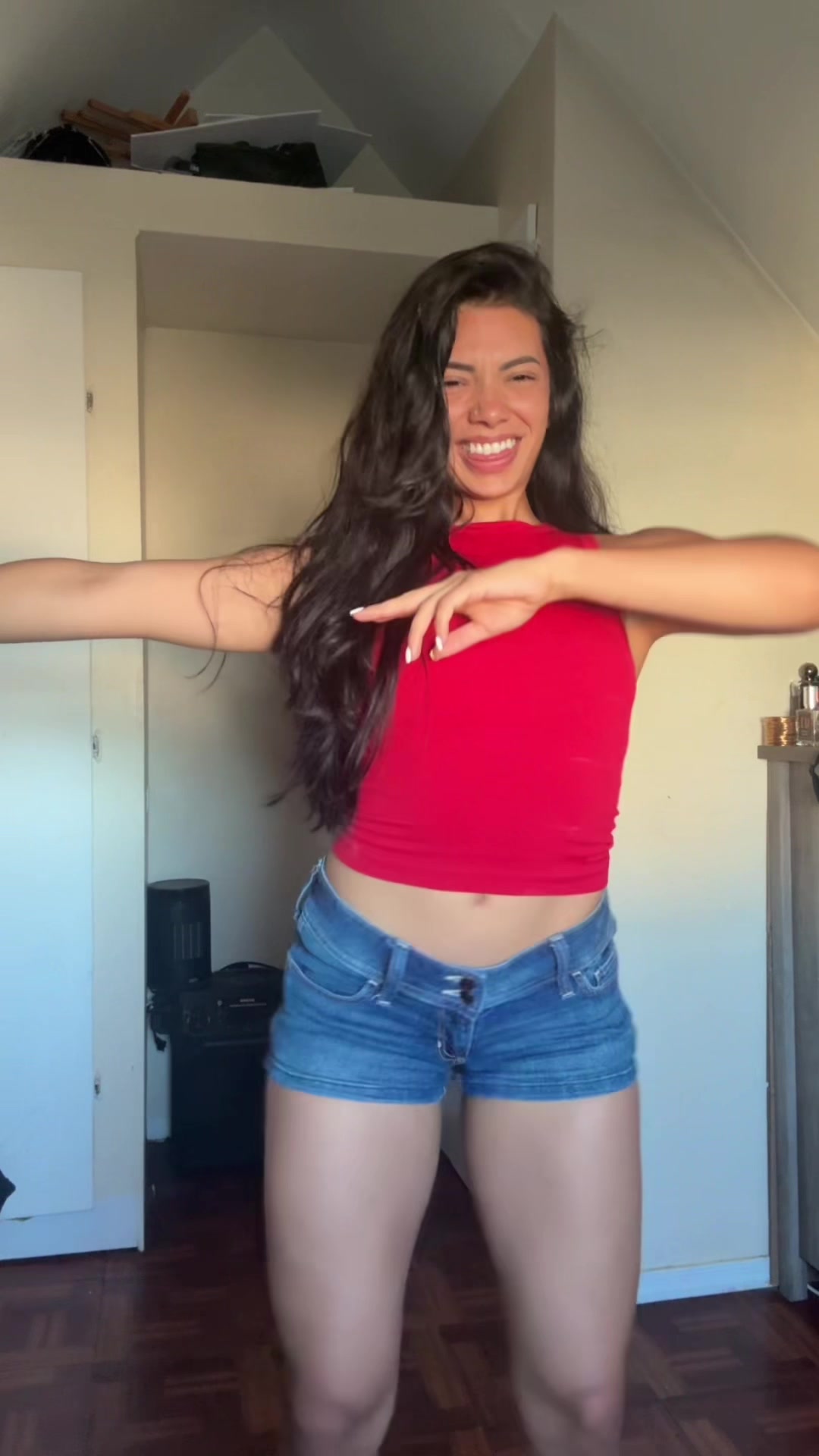 @thefarawayfan