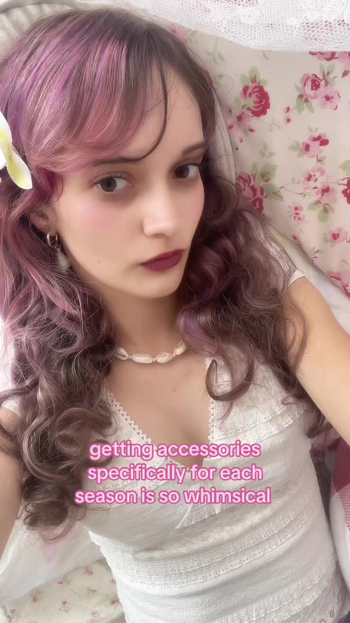 @laura