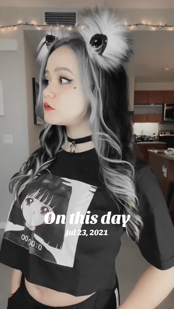 @BassKittenTV 😈