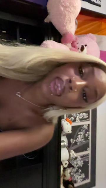 @Meliemel