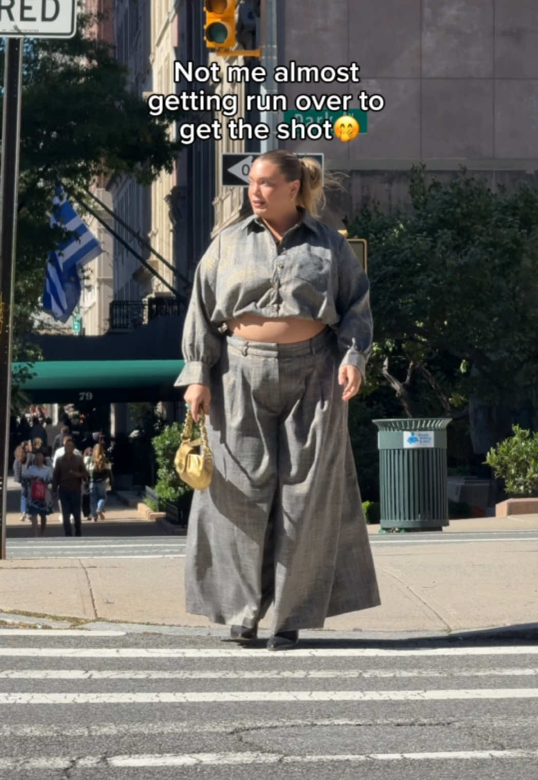 @daniellelucker