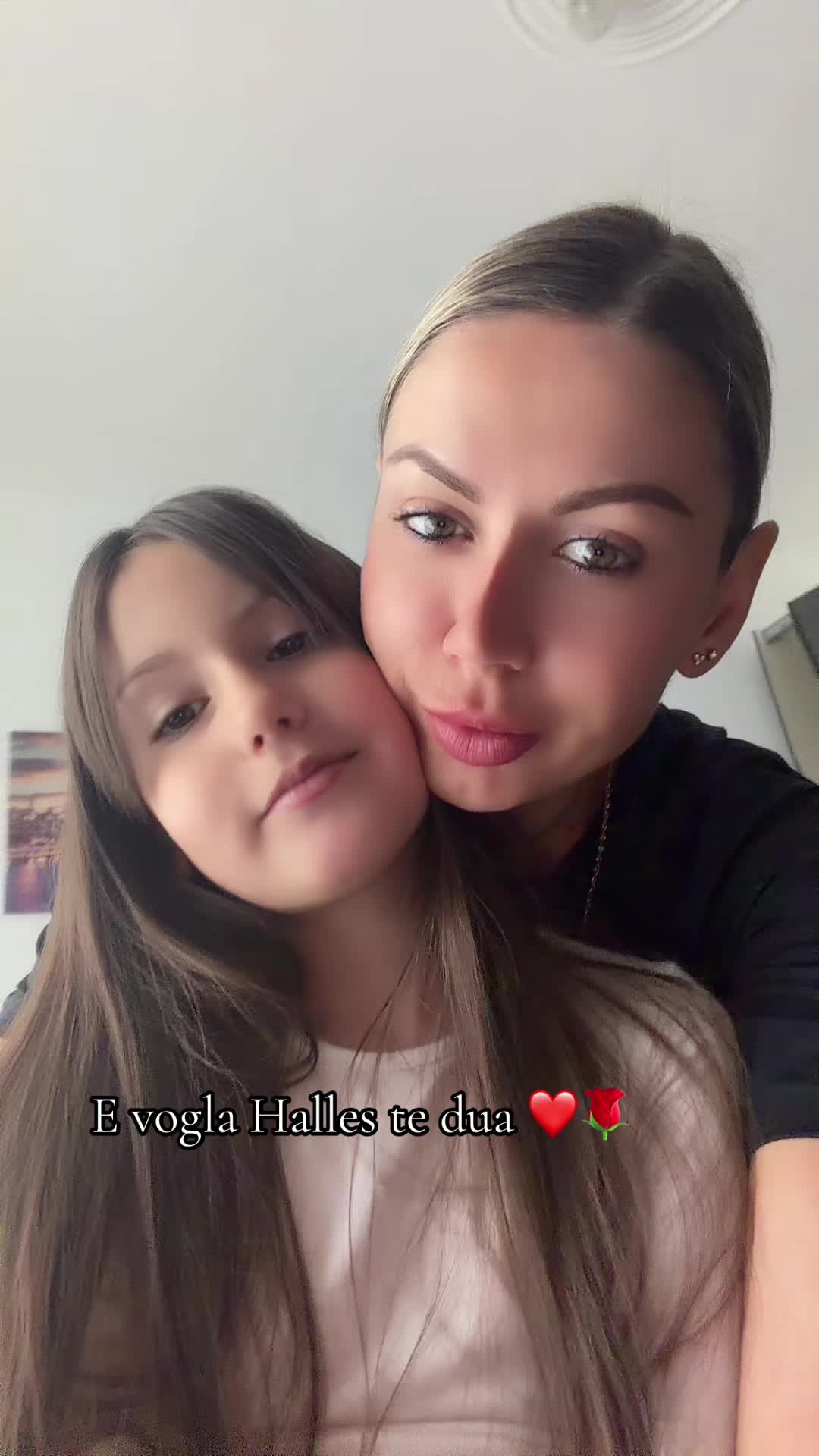 @FRANCESCA🇦🇱🇽🇰