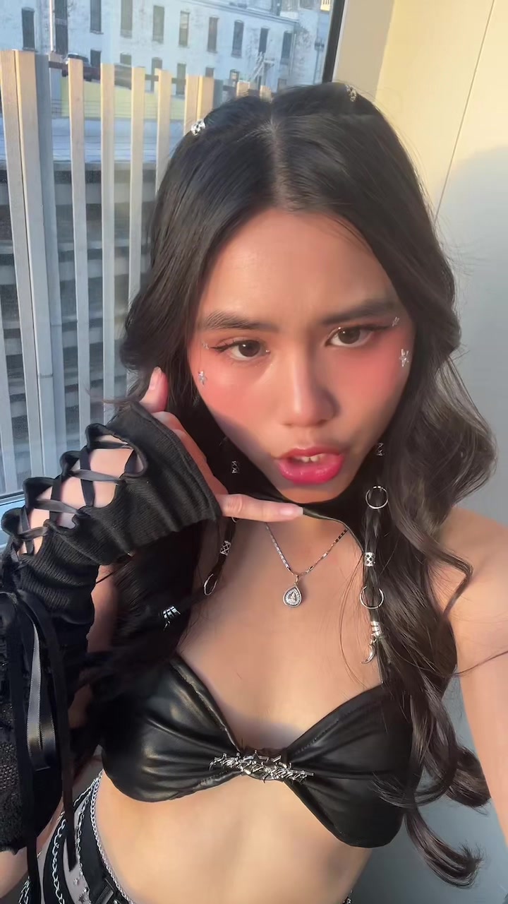 @Lizzy Nguyen