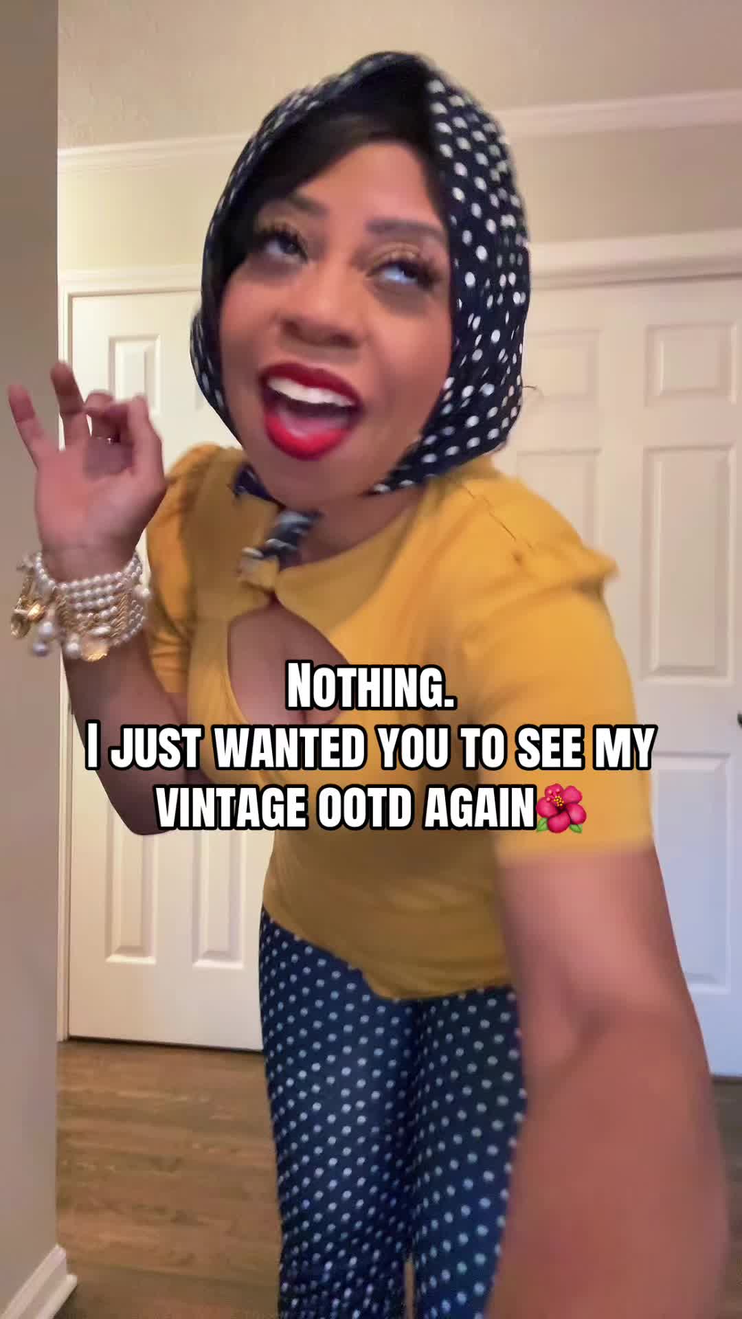@TheVintageBelle