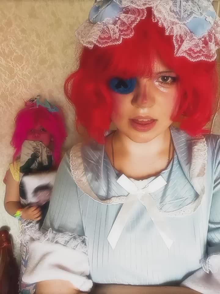 @Плюшечка🥹