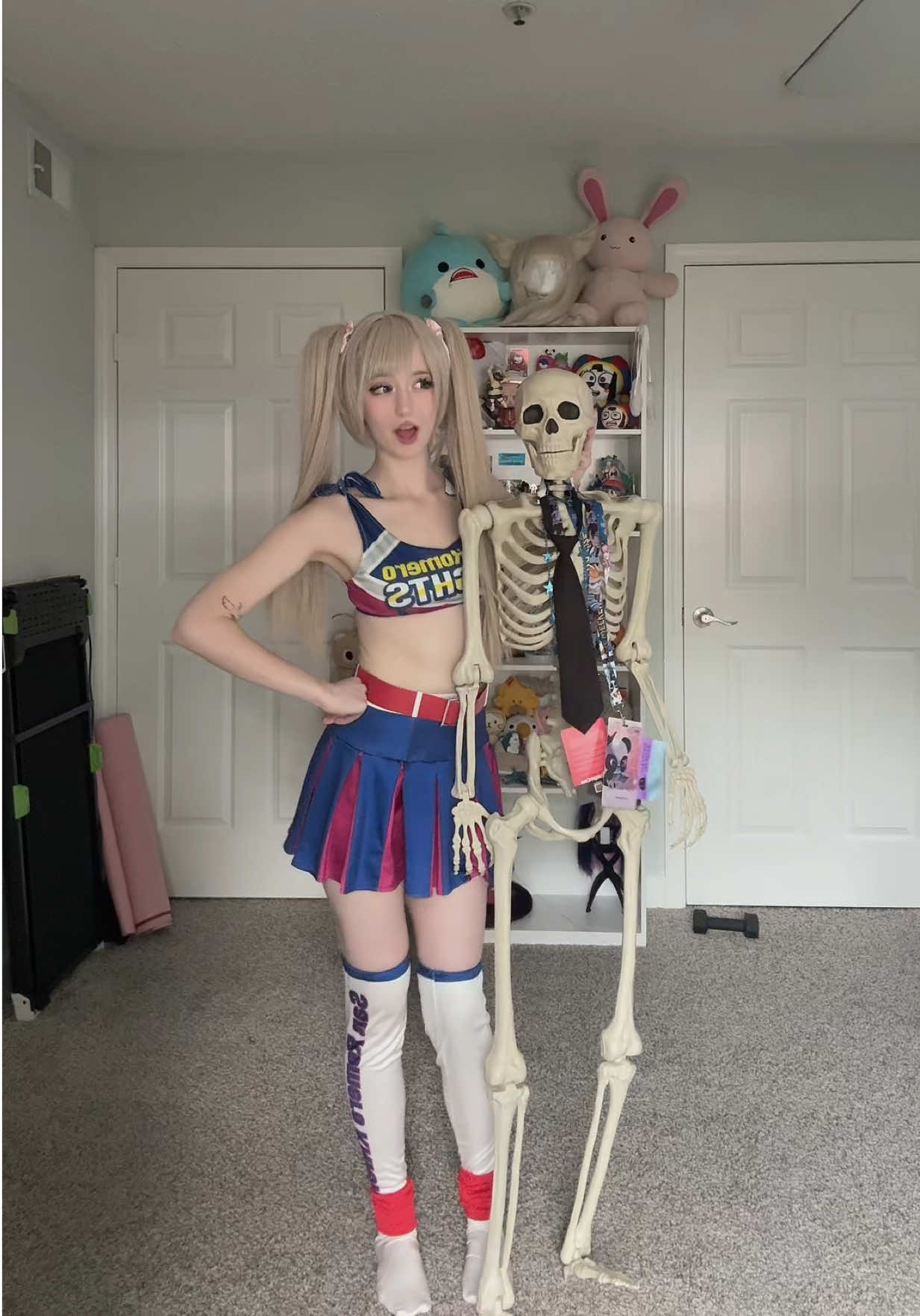 @moekittiez
