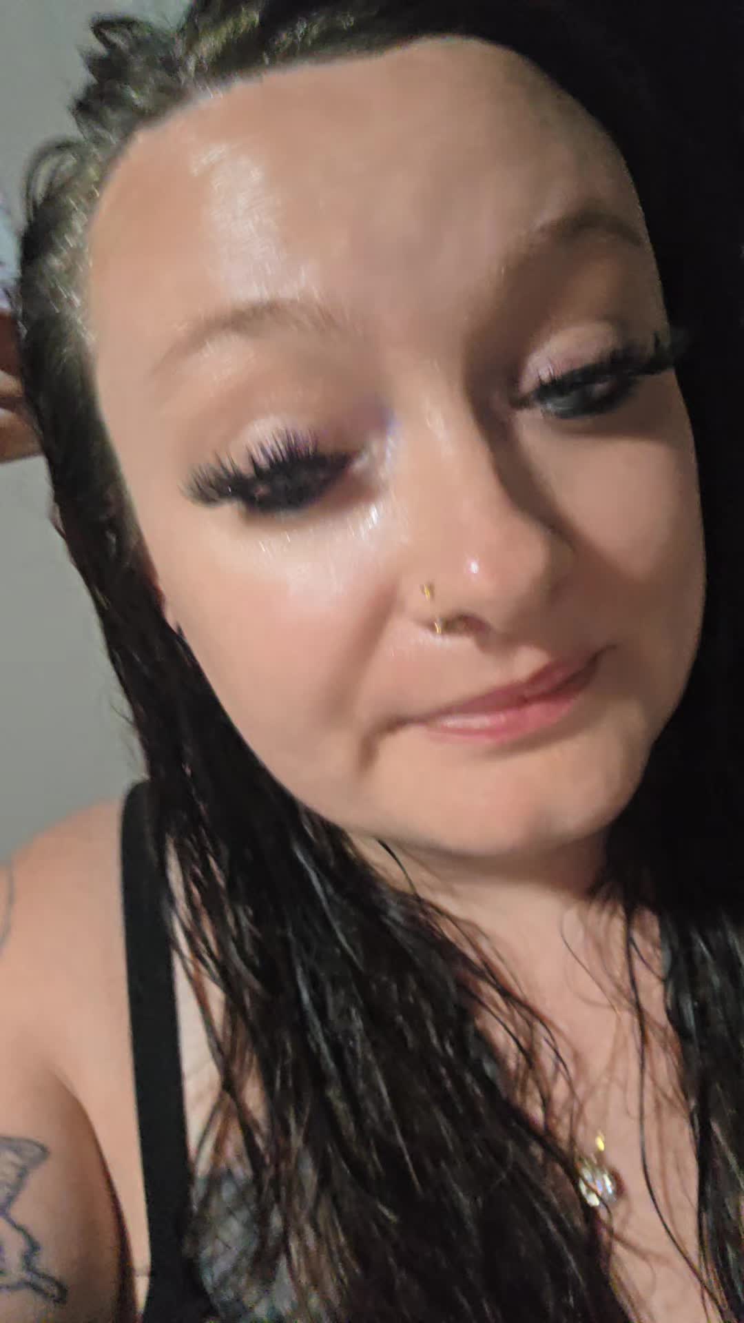 @HisQueen👑