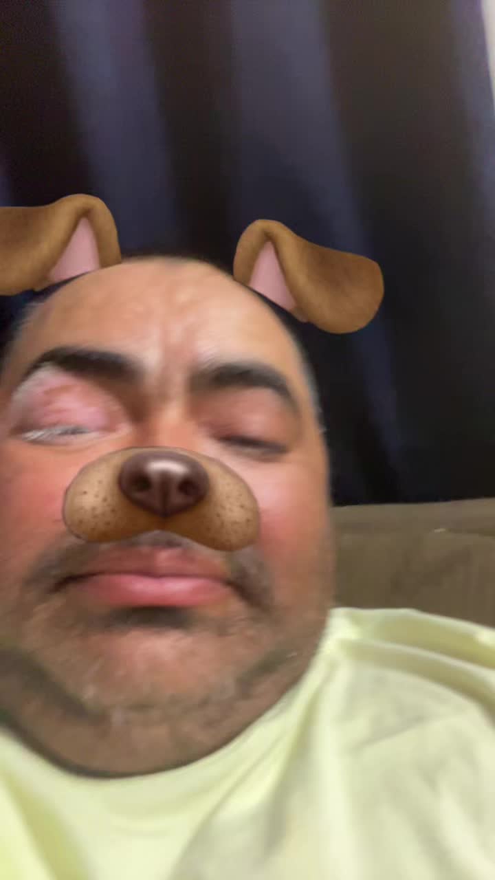 @José