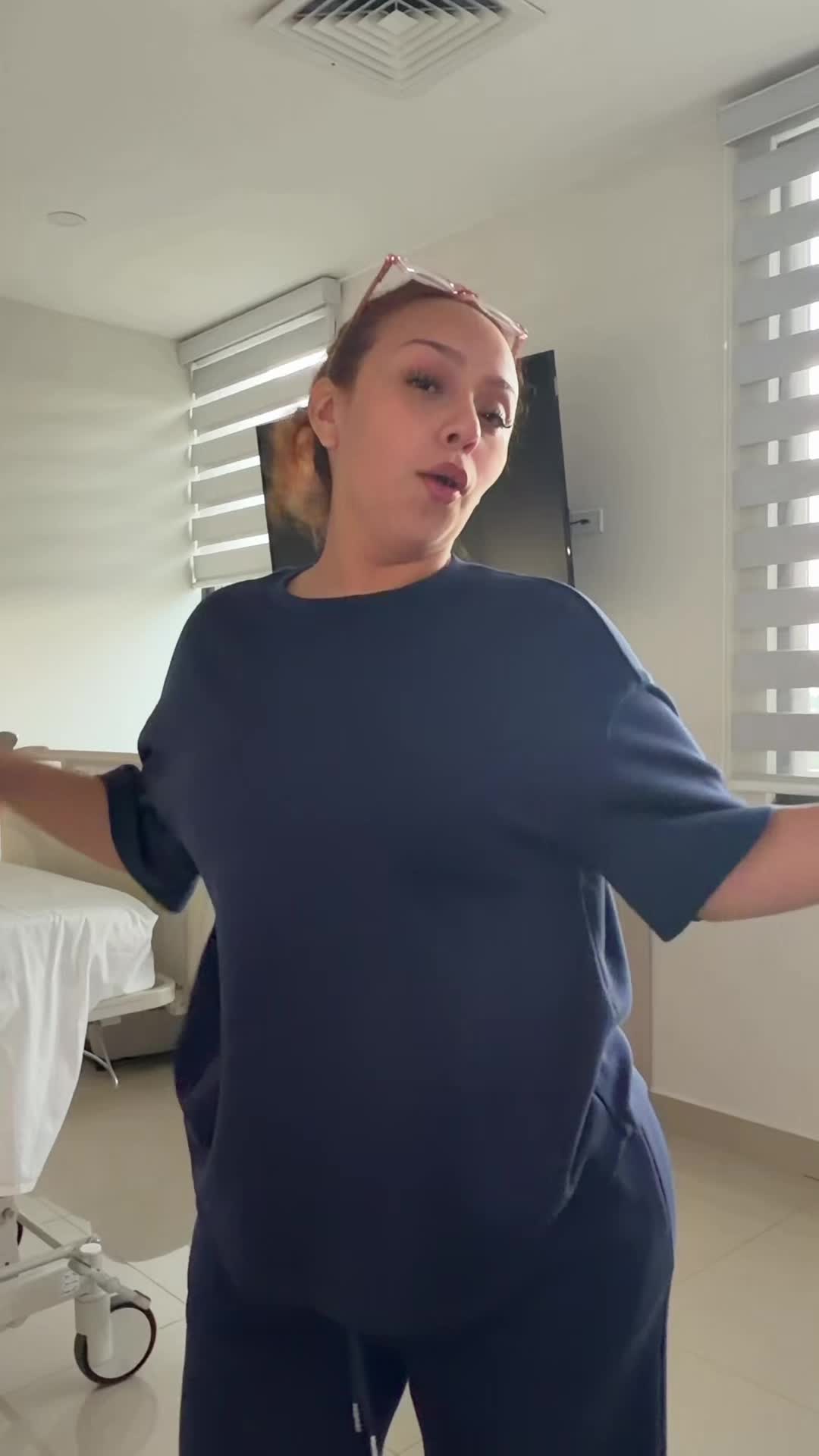 @aolanymorie