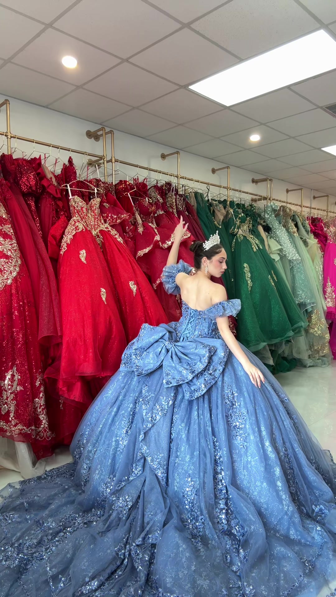 @Bella&rsquo;s Dress Boutique