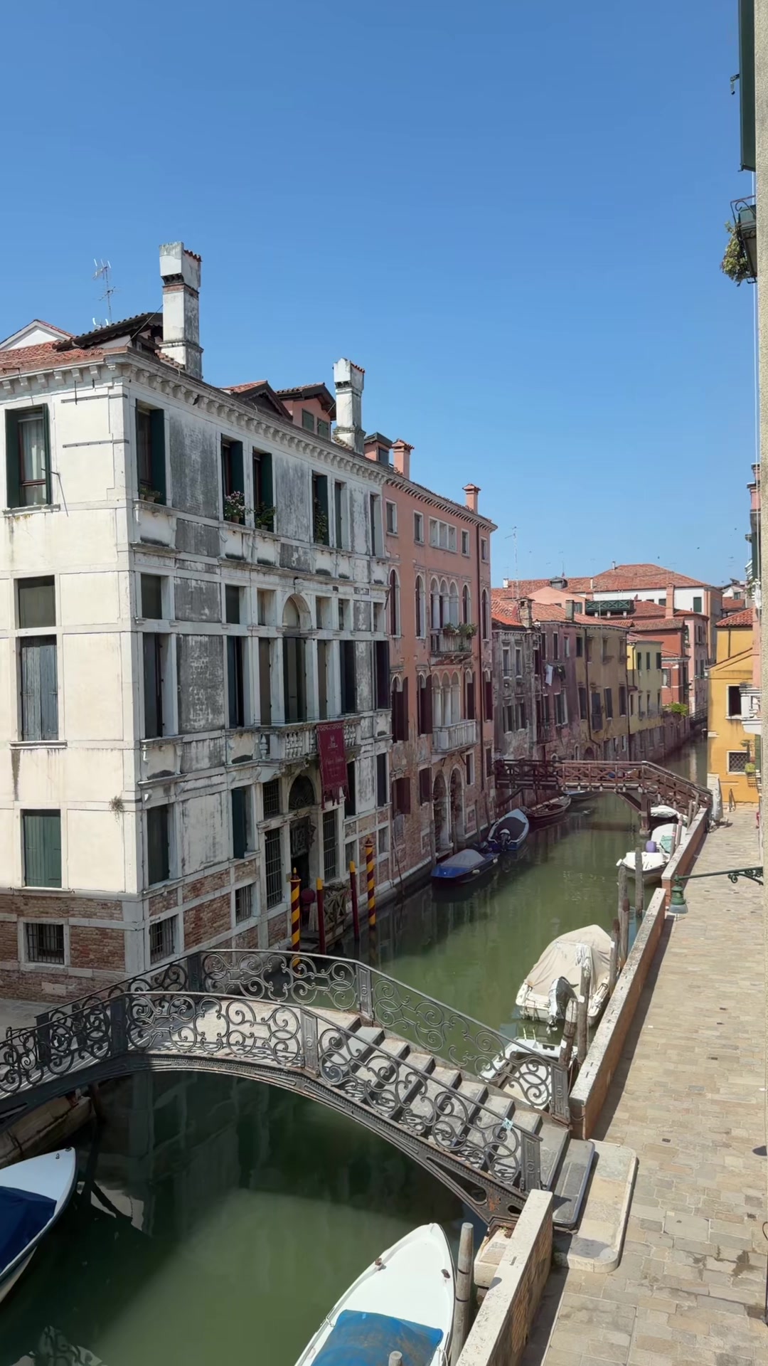 @Nikki