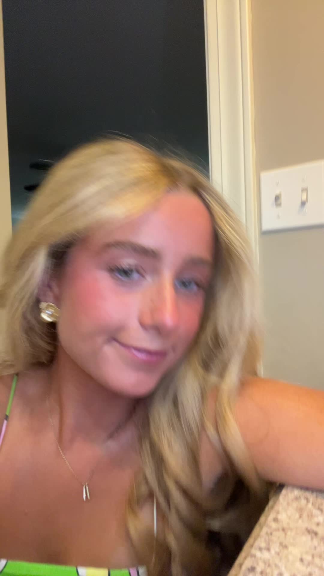 @😌